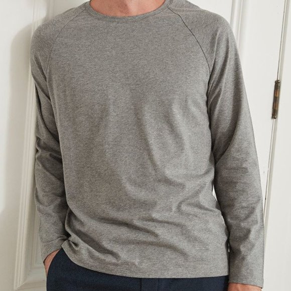 Supima (R) Cotton Crew-Neck T-Shirt in Gray Size Medium - Picture 2 of 3